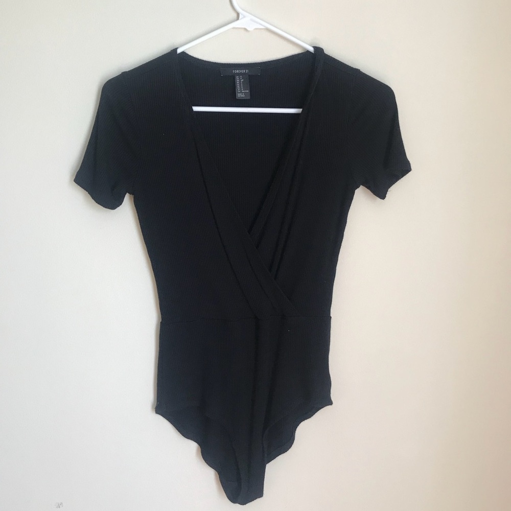 Forever 21 bodysuit. Worn once! Size small.
